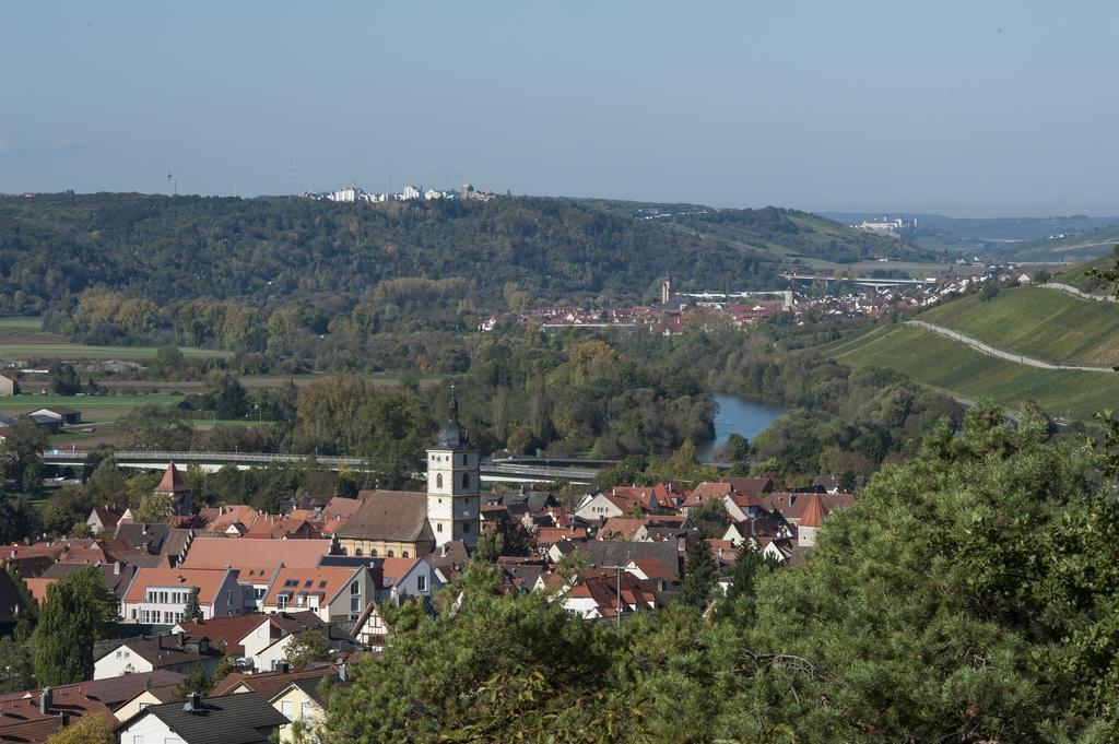 Hotel Sonnengarten Sommerhausen Kültér fotó